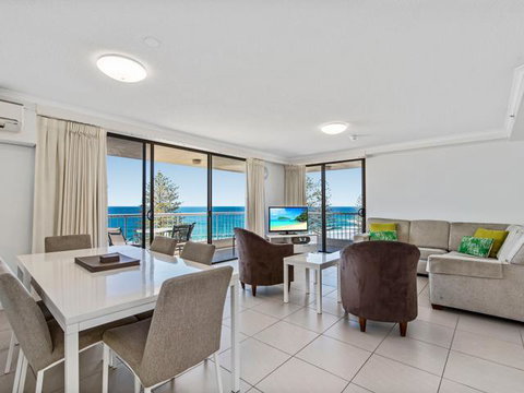 Coolum Caprice - Accommodation Sunshine Coast 4