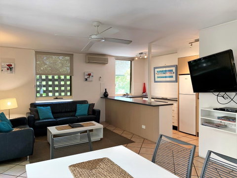 The Hastings Beach Houses - Accommodation Sunshine Coast 9
