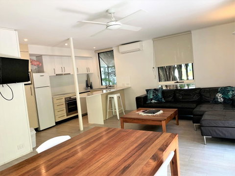 The Hastings Beach Houses - Accommodation Sunshine Coast 5