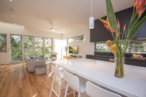 The Hastings Beach Houses - Accommodation Sunshine Coast 28