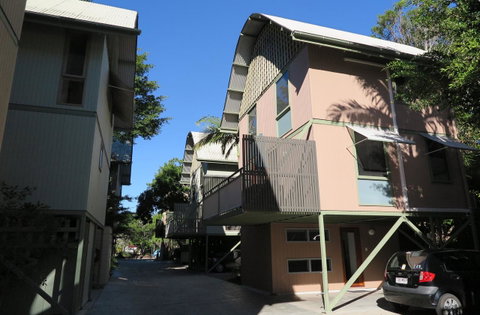 The Hastings Beach Houses - Accommodation Sunshine Coast 32
