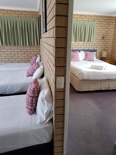 Twin Pines Motel - Accommodation Sunshine Coast 7