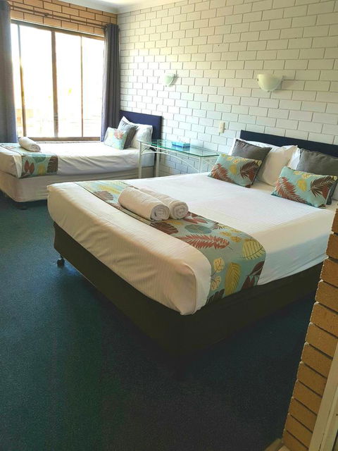Twin Pines Motel - Accommodation Sunshine Coast 4