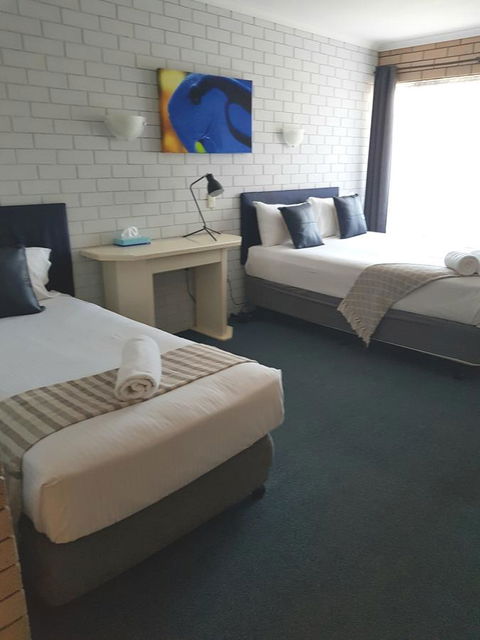 Twin Pines Motel - Accommodation Sunshine Coast 13