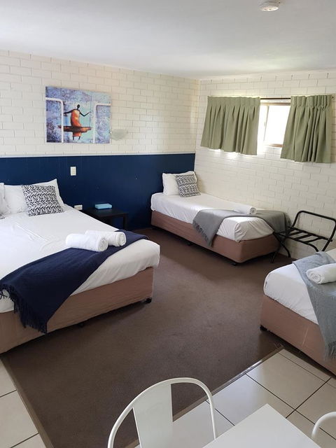 Twin Pines Motel - Accommodation Sunshine Coast 9