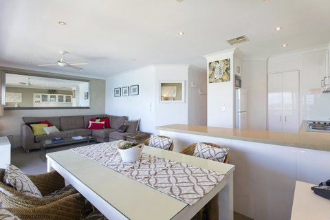 Noosa Shores Resort - Accommodation Sunshine Coast 23