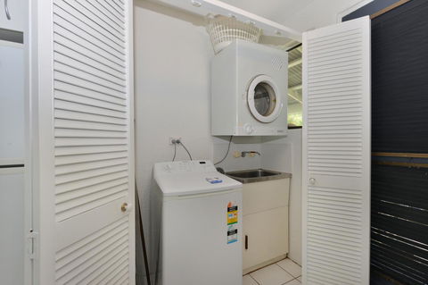 Seascape Holidays At Beachfront Terraces - Accommodation Sunshine Coast 16