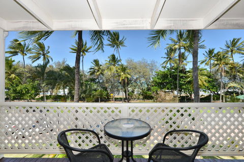 Seascape Holidays At Beachfront Terraces - Accommodation Sunshine Coast 29