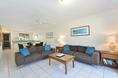 Seascape Holidays At Beachfront Terraces - Accommodation Sunshine Coast 11