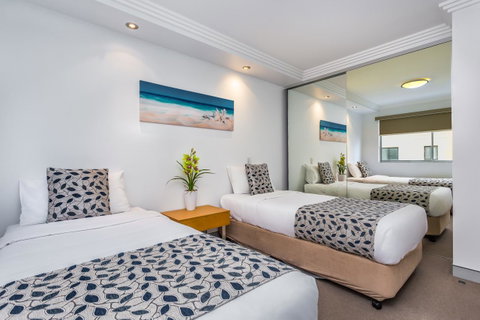 Redvue Holiday Apartments - Accommodation Sunshine Coast 8