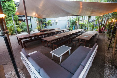 Mad Monkey Central - Accommodation Sunshine Coast 10