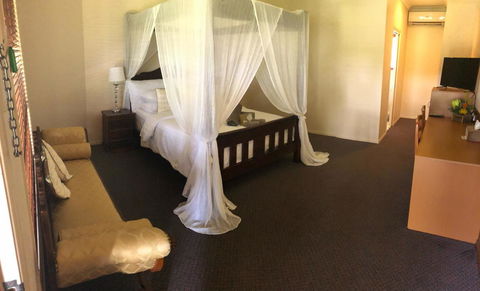 The Bearded Dragon Boutique Hotel - Accommodation Sunshine Coast 9