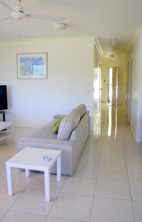 Magnetic Sunsets Resort - Accommodation Sunshine Coast 5