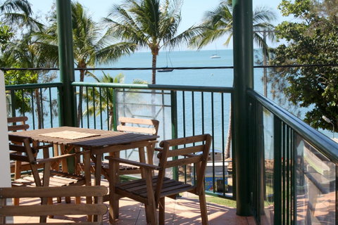 Magnetic Sunsets Resort - Accommodation Sunshine Coast 3