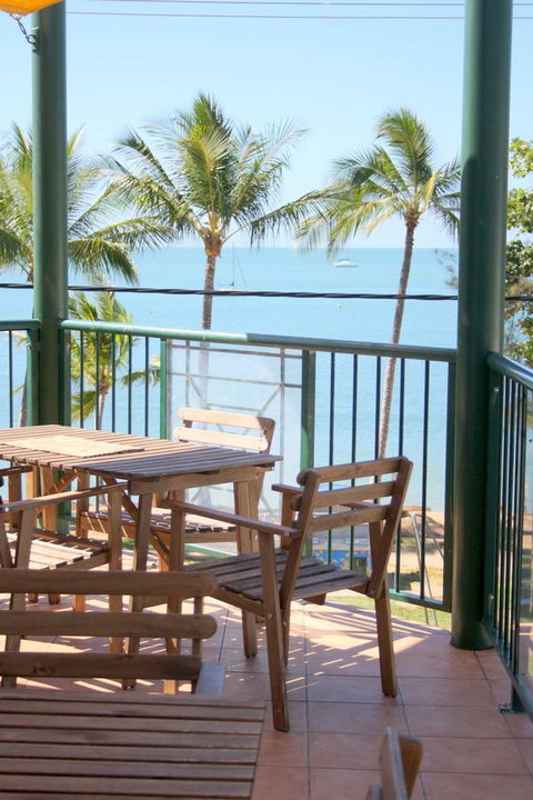 Magnetic Sunsets Resort - Accommodation Sunshine Coast 1
