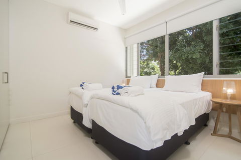 Pool Resort Port Douglas - Accommodation Sunshine Coast 33