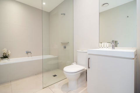 Pool Resort Port Douglas - Accommodation Sunshine Coast 29