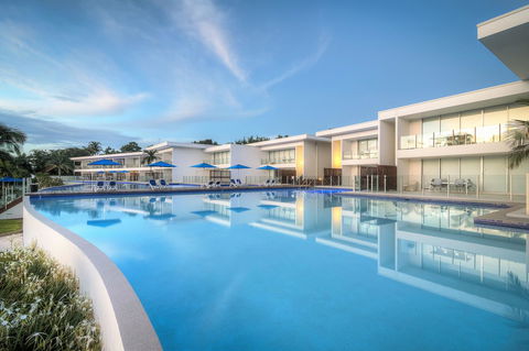 Pool Resort Port Douglas - Accommodation Sunshine Coast 0