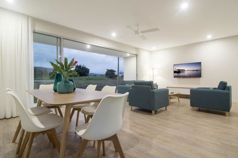 Pool Resort Port Douglas - Accommodation Sunshine Coast 39