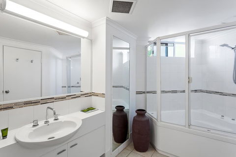 Noosa Tropicana - Accommodation Sunshine Coast 39
