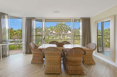 Noosa Tropicana - Accommodation Sunshine Coast 43