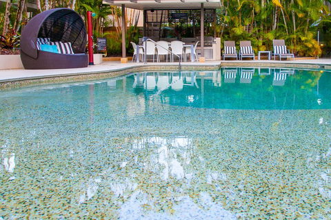 Noosa Tropicana - Accommodation Sunshine Coast 2