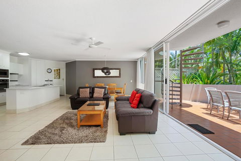 Noosa Tropicana - Accommodation Sunshine Coast 21