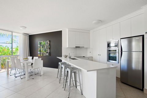 Noosa Tropicana - Accommodation Sunshine Coast 9