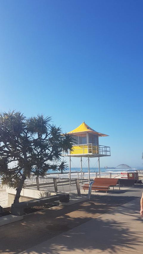 Circle Luxury Holidays - Accommodation Sunshine Coast 0