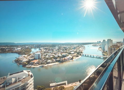 Circle Luxury Holidays - Accommodation Sunshine Coast 10