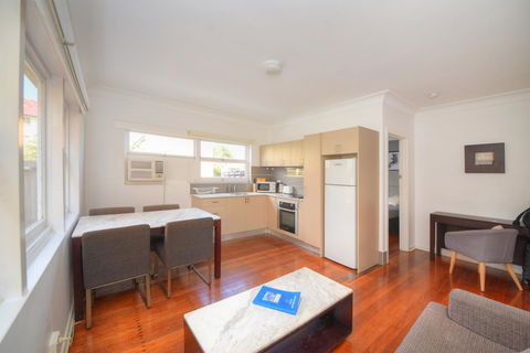 Backpackers In Paradise 18-35 Hostel - Accommodation Sunshine Coast 11