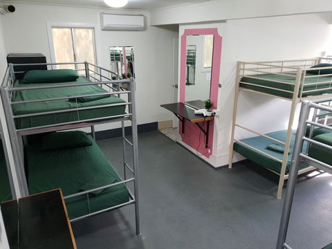 Backpackers In Paradise 18-35 Hostel - Accommodation Sunshine Coast 10