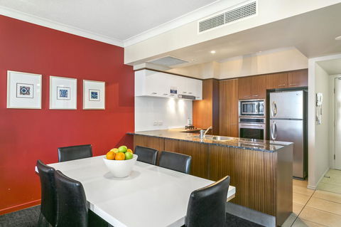 Mantra Towers Of Chevron - Accommodation Sunshine Coast 19