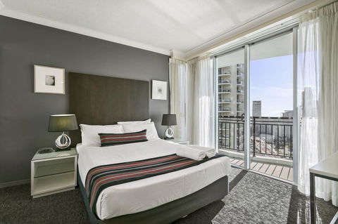 Mantra Towers Of Chevron - Accommodation Sunshine Coast 22
