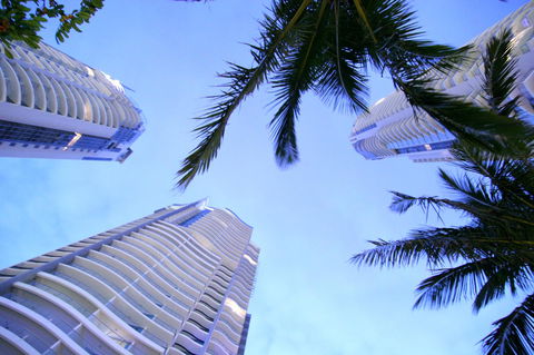 Mantra Towers Of Chevron - Accommodation Sunshine Coast 4