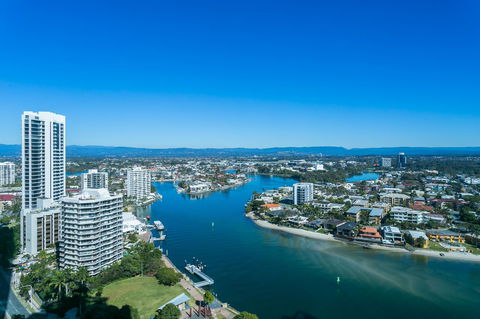 Mantra Towers Of Chevron - Accommodation Sunshine Coast 12