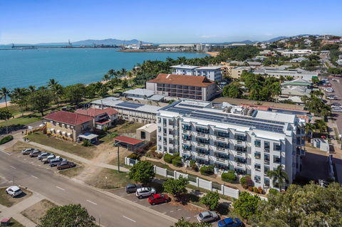 Madison Ocean Breeze Apartments - Accommodation Sunshine Coast 3