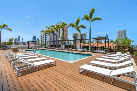 Qube Broadbeach - Accommodation Sunshine Coast 30