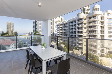 Qube Broadbeach - Accommodation Sunshine Coast 41