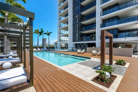 Qube Broadbeach - Accommodation Sunshine Coast 0
