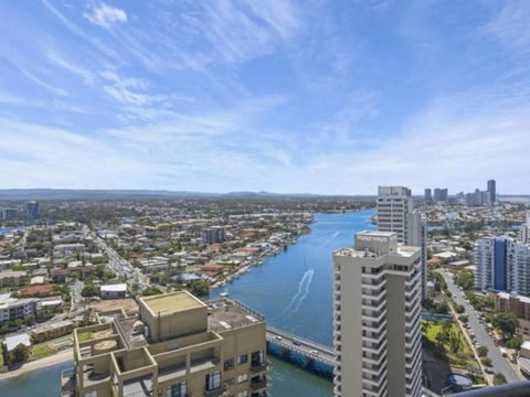 Beach Stay - Ocean & Riverview Resort Chevron Renaissance Central Surfers Paradise - Accommodation Sunshine Coast 15