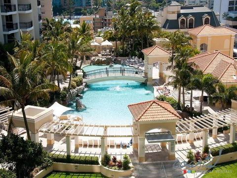 Beach Stay - Ocean & Riverview Resort Chevron Renaissance Central Surfers Paradise - Accommodation Sunshine Coast 21