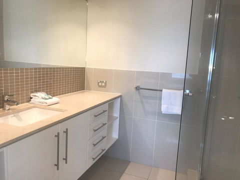 Proximity Waterfront Apartments - Accommodation Sunshine Coast 11
