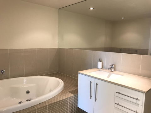 Proximity Waterfront Apartments - Accommodation Sunshine Coast 22