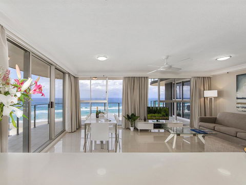 Sunbird Beach Resort Main Beach - Accommodation Sunshine Coast 18
