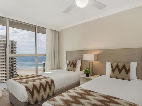 Sunbird Beach Resort Main Beach - Accommodation Sunshine Coast 23