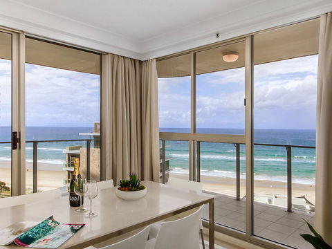 Sunbird Beach Resort Main Beach - Accommodation Sunshine Coast 17