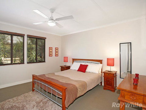 Beach House On Jones Parade, Central Coolum Beach - Accommodation Sunshine Coast 9