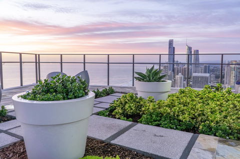 Rhapsody Resort - Official - Accommodation Sunshine Coast 10