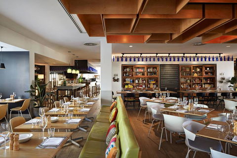 QT Gold Coast - Accommodation Sunshine Coast 13